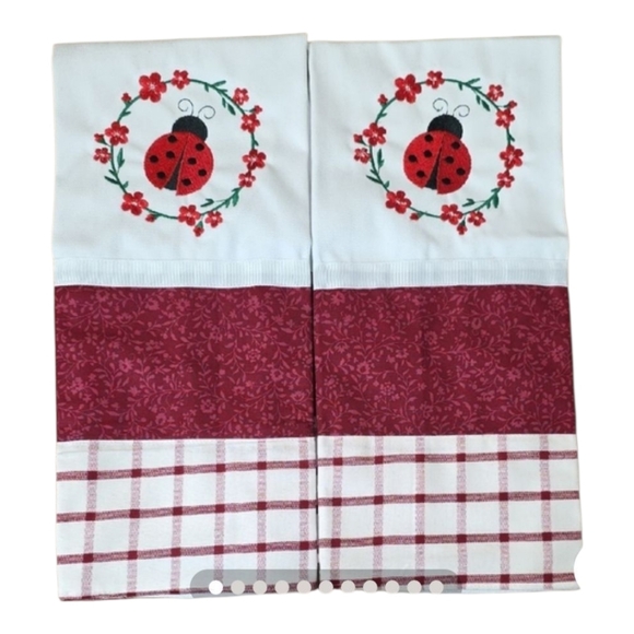💐 Handcrafted Embroidered Ladybug Gingham Hand Towels Set Of 2 18" X 27" White - Picture 2 of 12